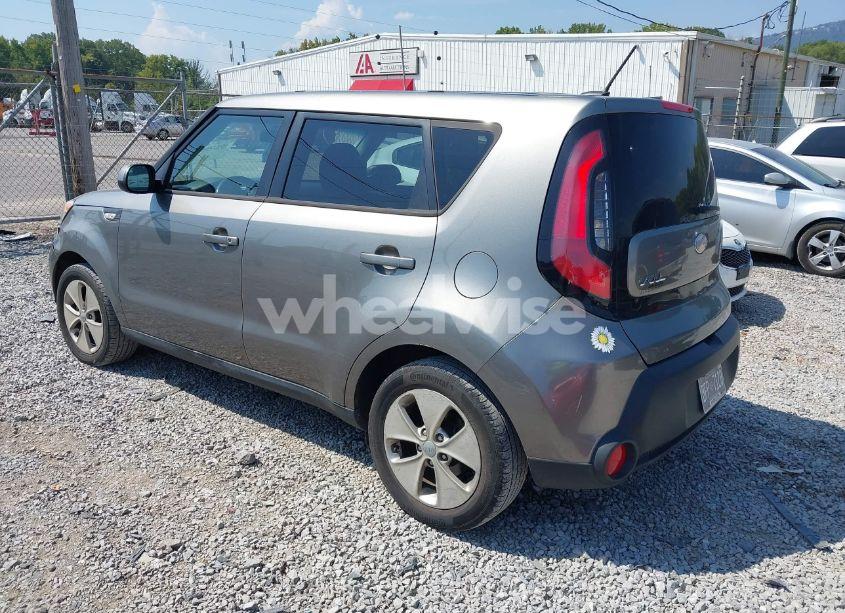 Photo 3 of 2014 Kia Soul N/A (VIN KNDJN2A26E7015490)