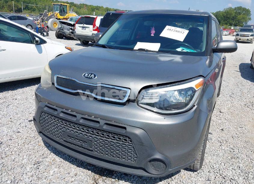 Photo 6 of 2014 Kia Soul N/A (VIN KNDJN2A26E7015490)