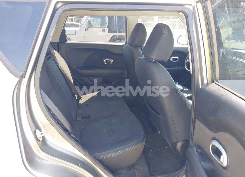 Photo 8 of 2014 Kia Soul N/A (VIN KNDJN2A26E7015490)