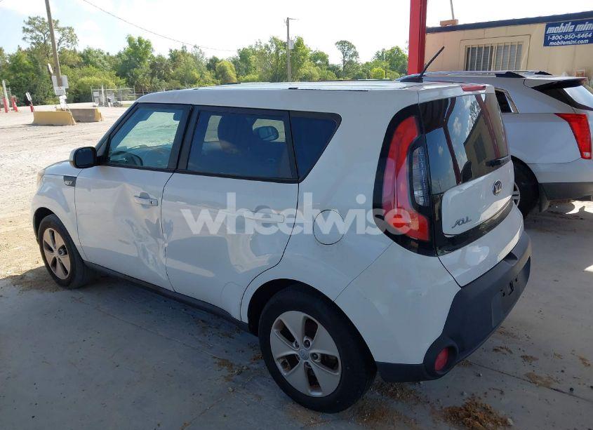 Photo 3 of 2014 Kia Soul (VIN KNDJN2A26E7716501)