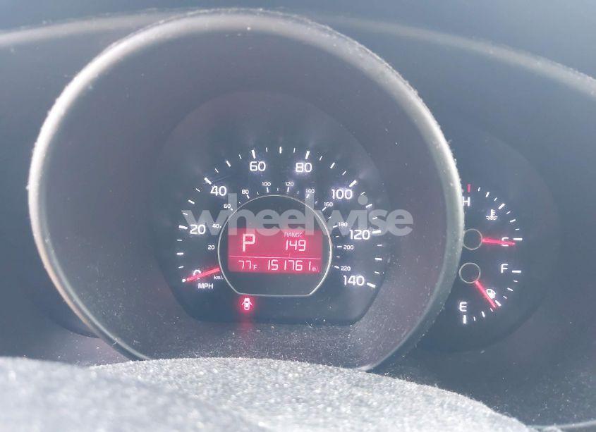 Photo 7 of 2015 Kia Soul (VIN KNDJN2A26F7131208)