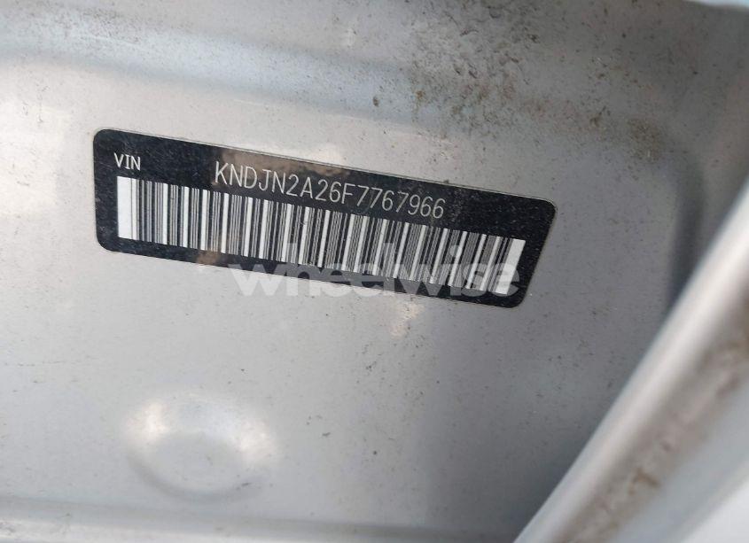 Photo 9 of 2015 Kia Soul (VIN KNDJN2A26F7767966)