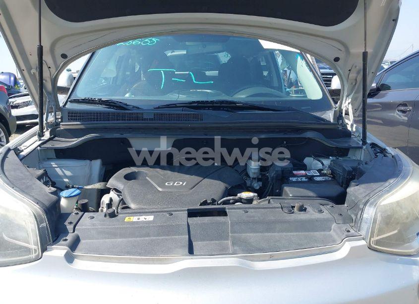 Photo 10 of 2015 Kia Soul (VIN KNDJN2A26F7778885)