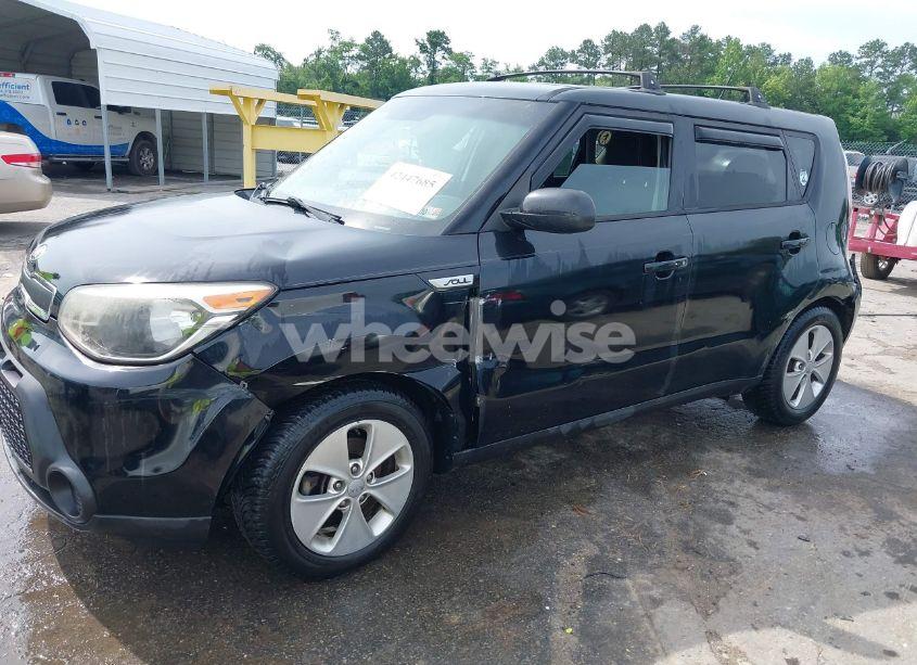 Photo 6 of 2016 Kia Soul (VIN KNDJN2A26G7284737)