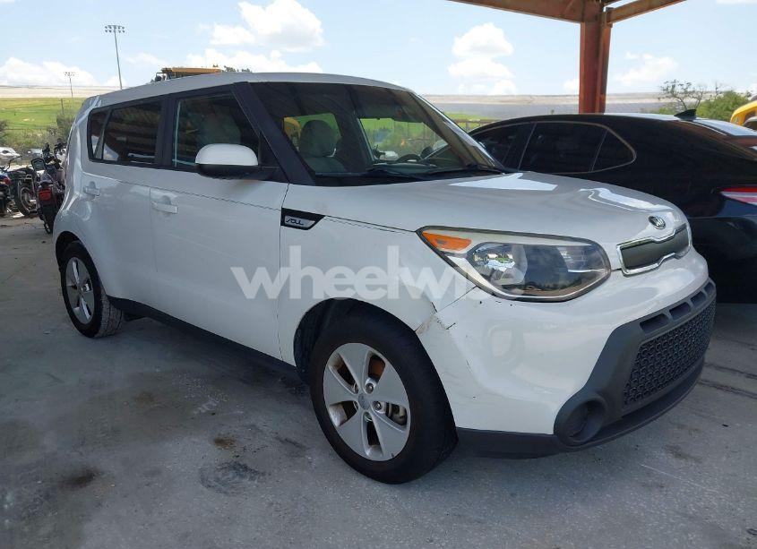 2016 Kia Soul (VIN KNDJN2A26G7378164) main photo