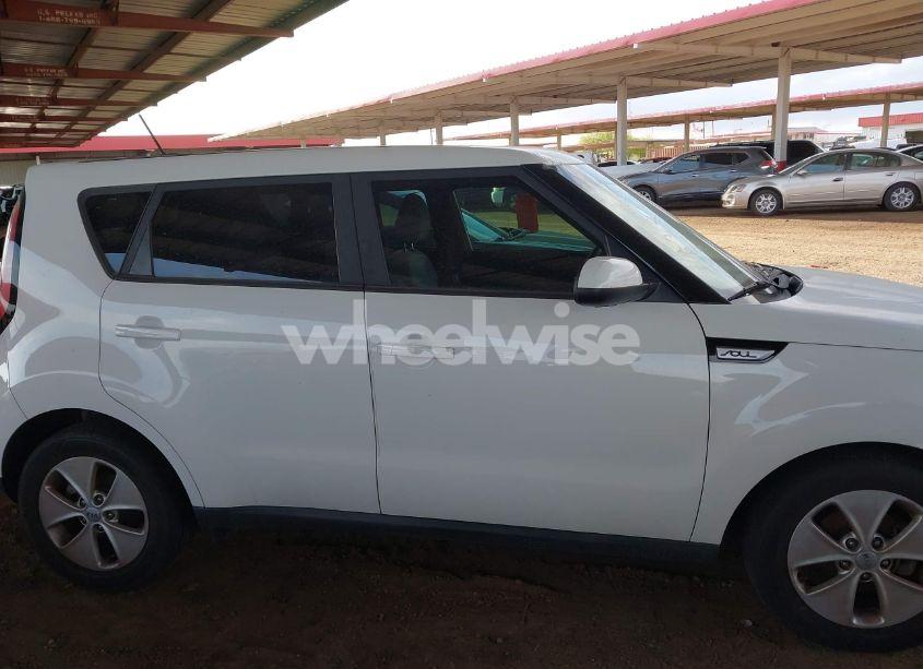 Photo 13 of 2016 Kia Soul ! (VIN KNDJN2A26G7386619)