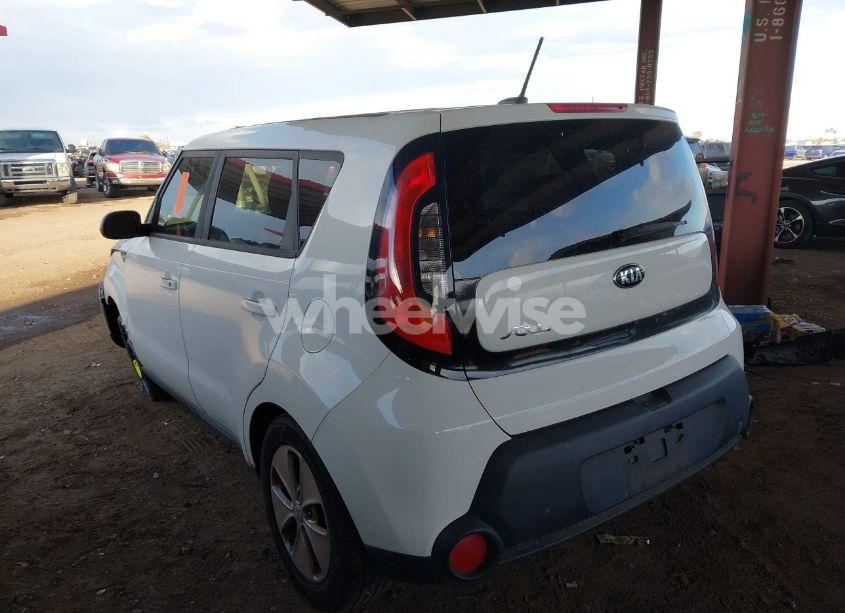 Photo 3 of 2016 Kia Soul ! (VIN KNDJN2A26G7386619)