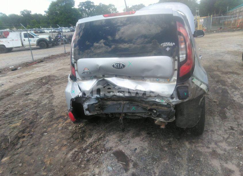 Photo 6 of 2016 Kia Soul (VIN KNDJN2A26G7867910)