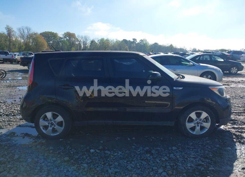 Photo 13 of 2018 Kia Soul (VIN KNDJN2A26J7619700)