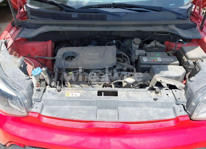 Photo 10 of 2019 Kia Soul (VIN KNDJN2A26K7005750)