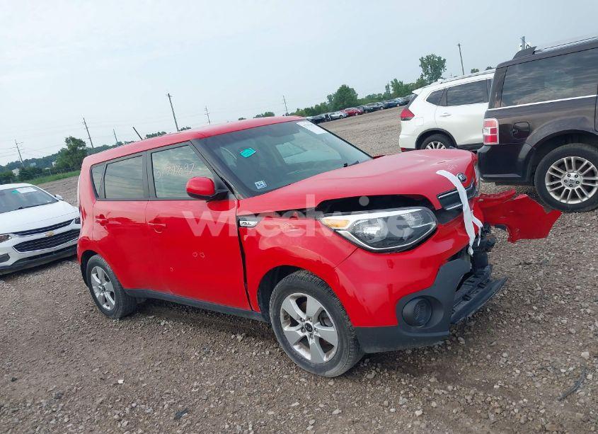 2019 Kia Soul (VIN KNDJN2A26K7661561) main photo