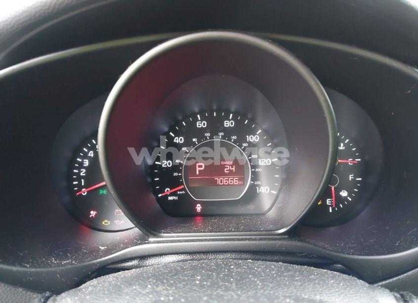 Photo 7 of 2019 Kia Soul (VIN KNDJN2A26K7661561)