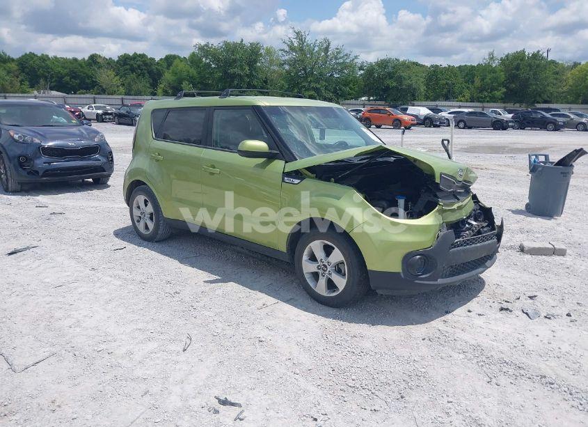 2019 Kia Soul (VIN KNDJN2A26K7920520) main photo