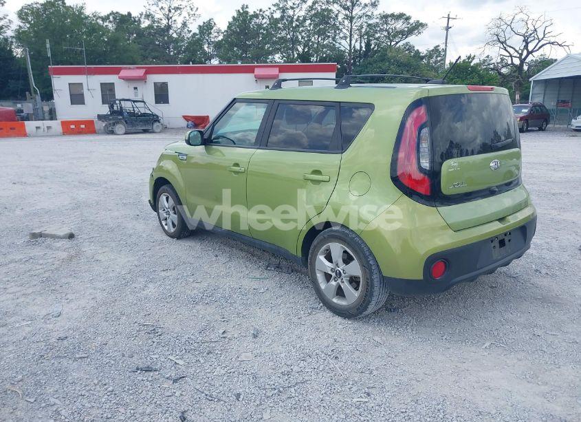 Photo 3 of 2019 Kia Soul (VIN KNDJN2A26K7920520)