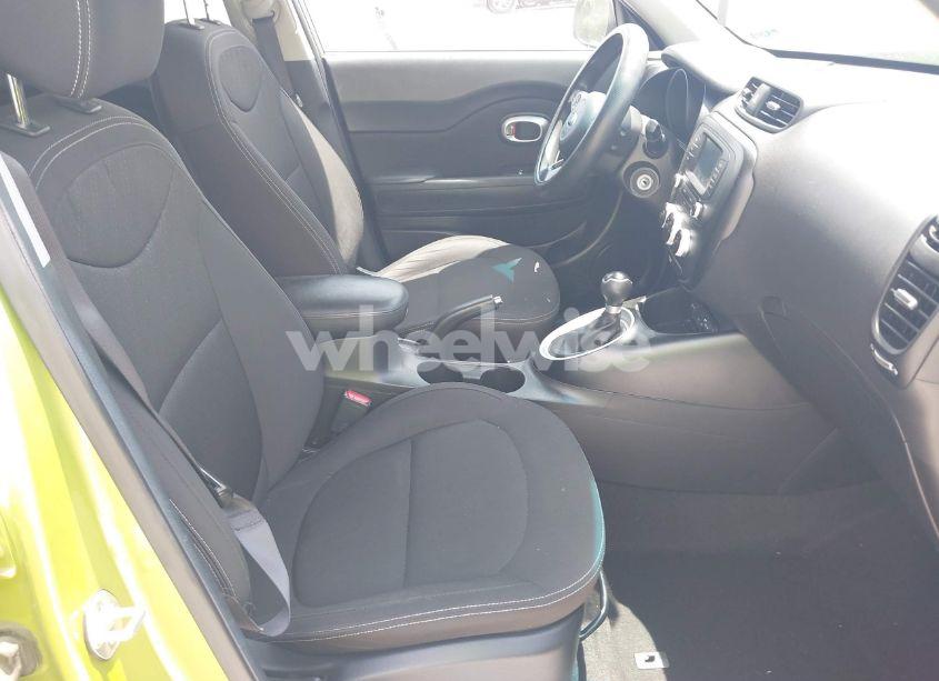 Photo 5 of 2019 Kia Soul (VIN KNDJN2A26K7920520)