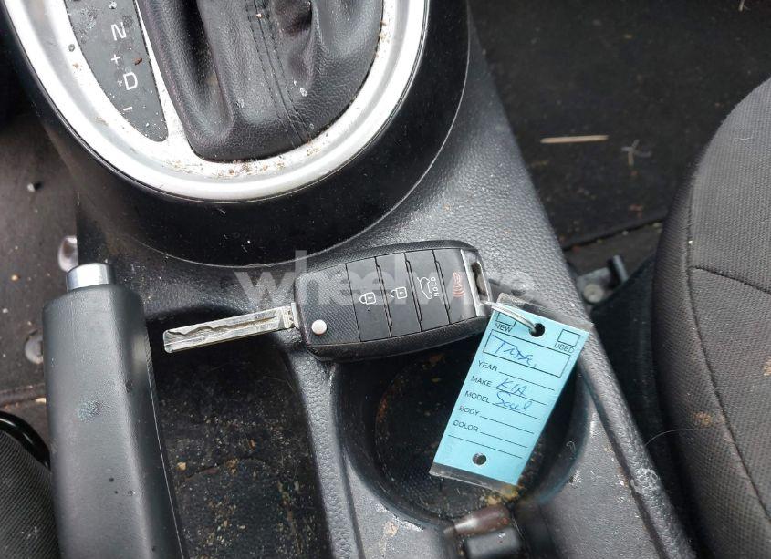 Photo 11 of 2015 Kia Soul (VIN KNDJN2A27F7188050)