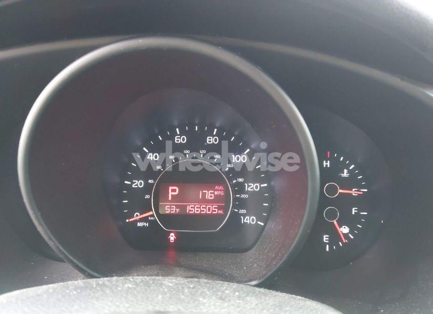 Photo 7 of 2015 Kia Soul (VIN KNDJN2A27F7188050)