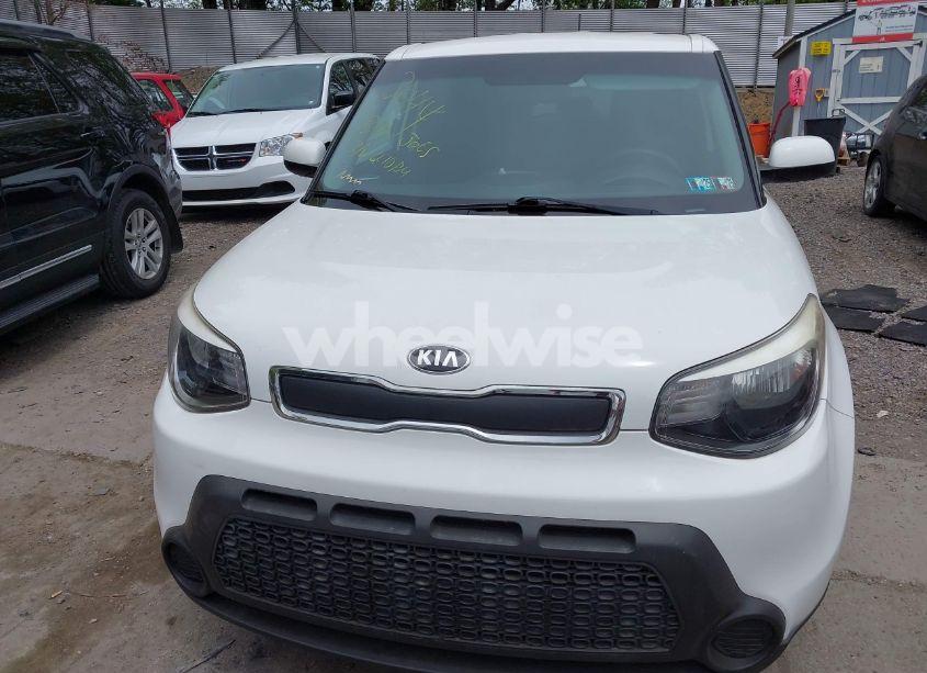 Photo 12 of 2015 Kia Soul (VIN KNDJN2A27F7213044)