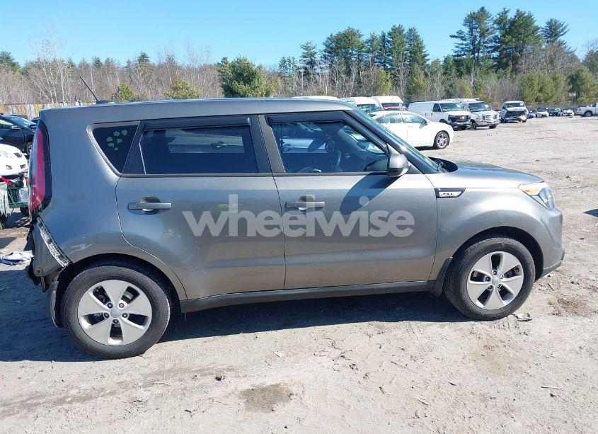 Photo 14 of 2016 Kia Soul (VIN KNDJN2A27G7270295)