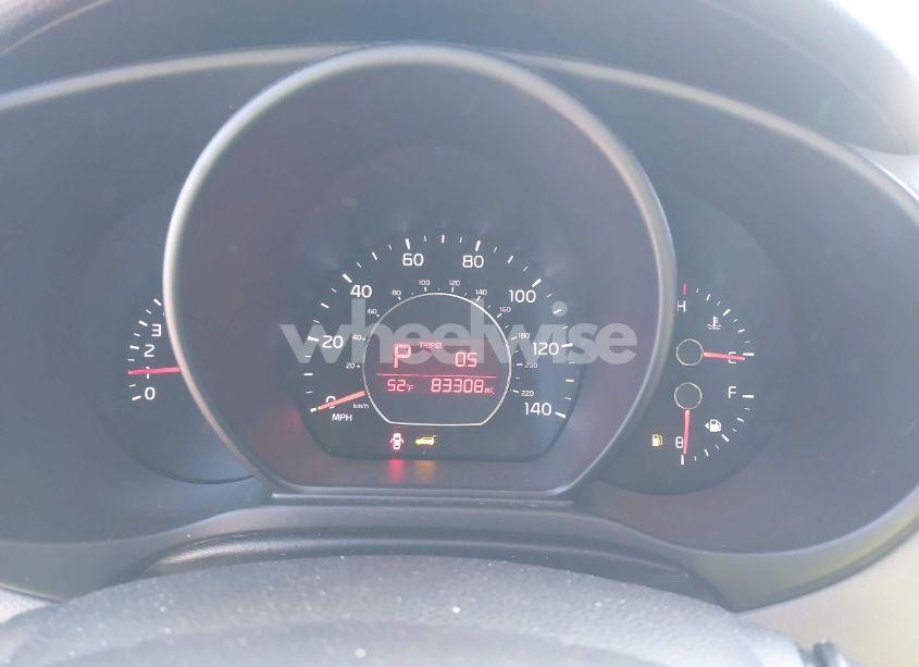 Photo 7 of 2016 Kia Soul (VIN KNDJN2A27G7270295)