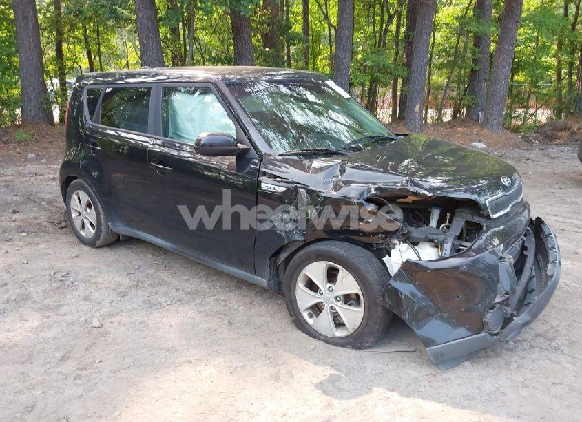 2016 Kia Soul (VIN KNDJN2A27G7321259) main photo