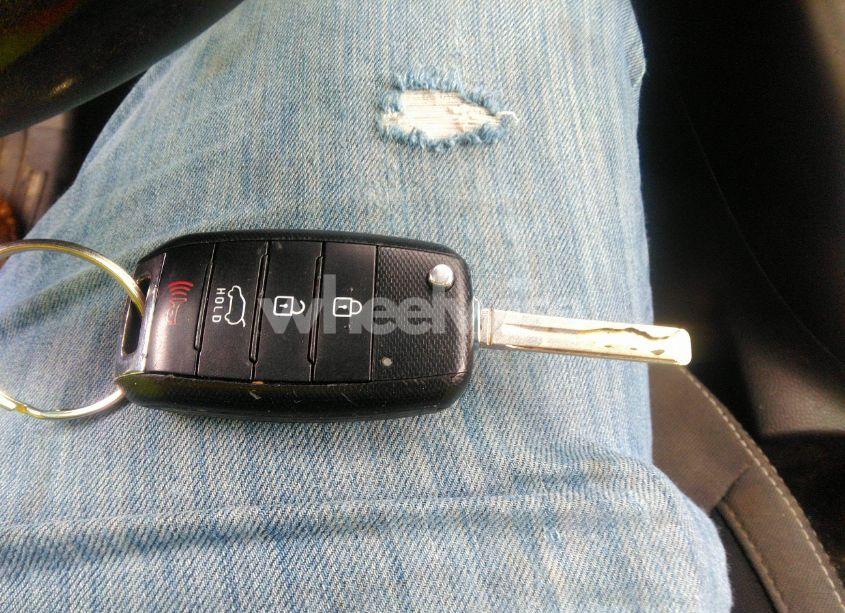 Photo 11 of 2016 Kia Soul (VIN KNDJN2A27G7389593)