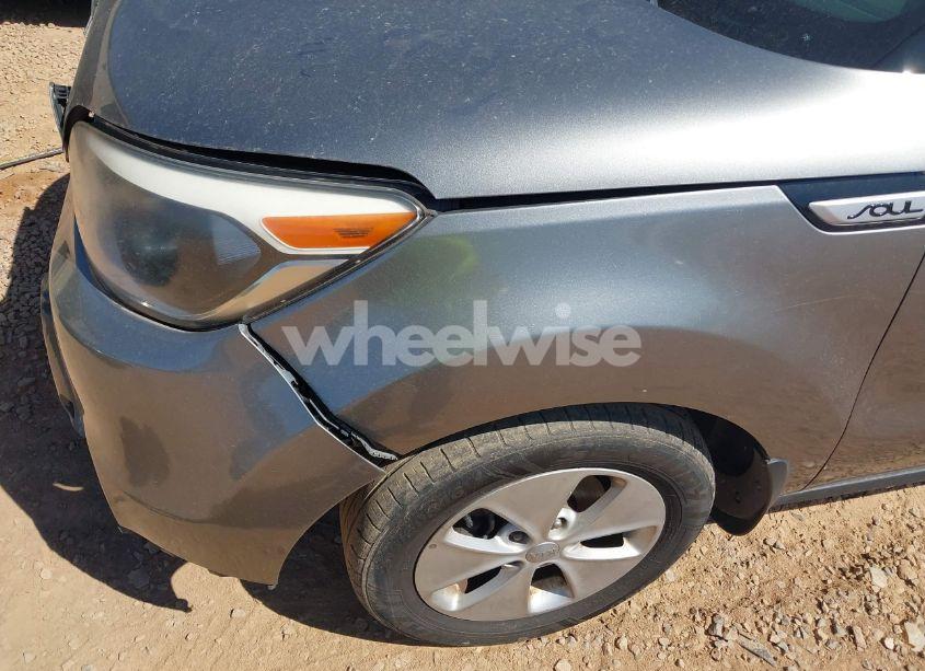 Photo 14 of 2016 Kia Soul (VIN KNDJN2A27G7389593)