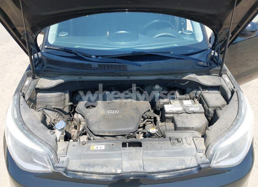 Photo 10 of 2016 Kia Soul (VIN KNDJN2A27G7838917)