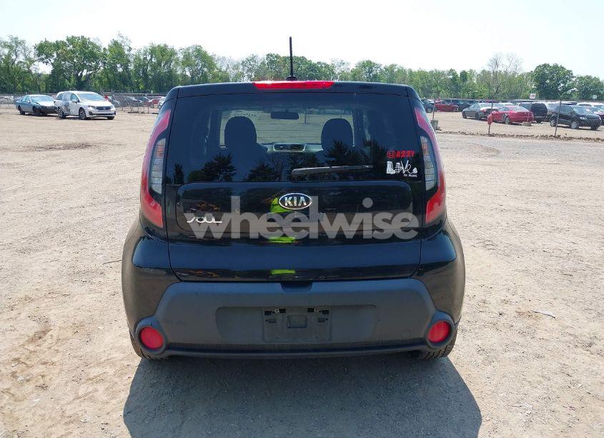 Photo 16 of 2016 Kia Soul (VIN KNDJN2A27G7838917)