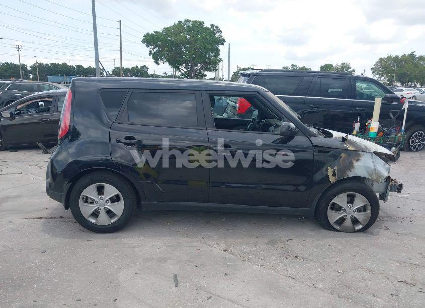 Photo 12 of 2016 Kia Soul (VIN KNDJN2A27G7847939)