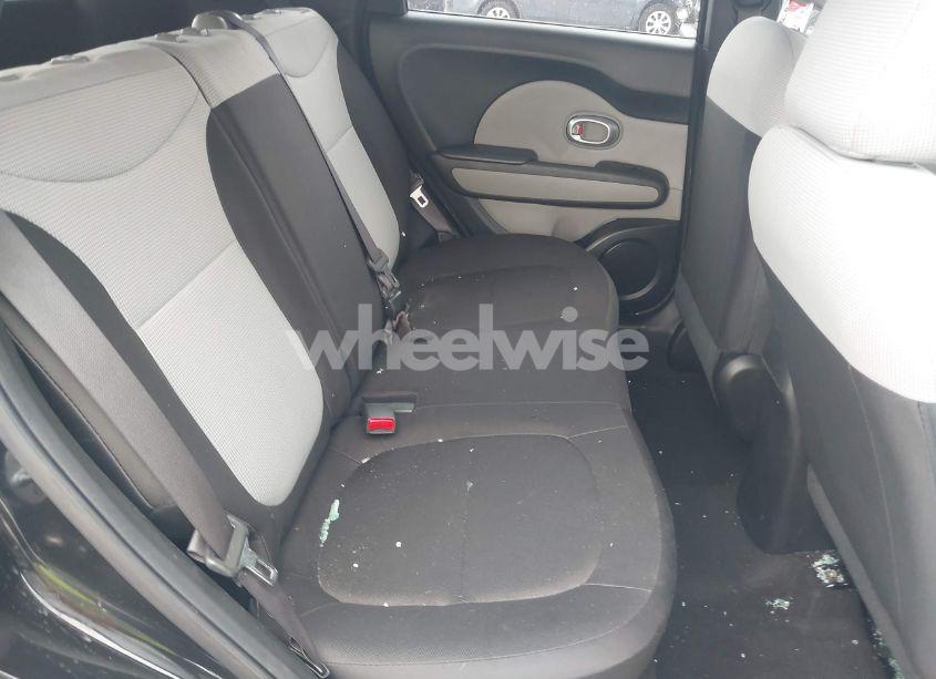 Photo 8 of 2016 Kia Soul (VIN KNDJN2A27G7847939)