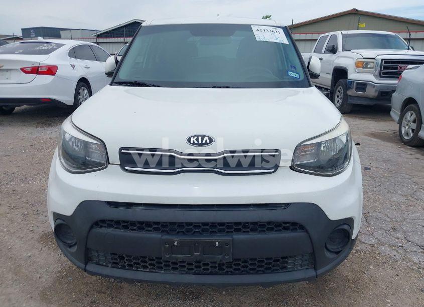 Photo 12 of 2017 Kia Soul ! (VIN KNDJN2A27H7465797)