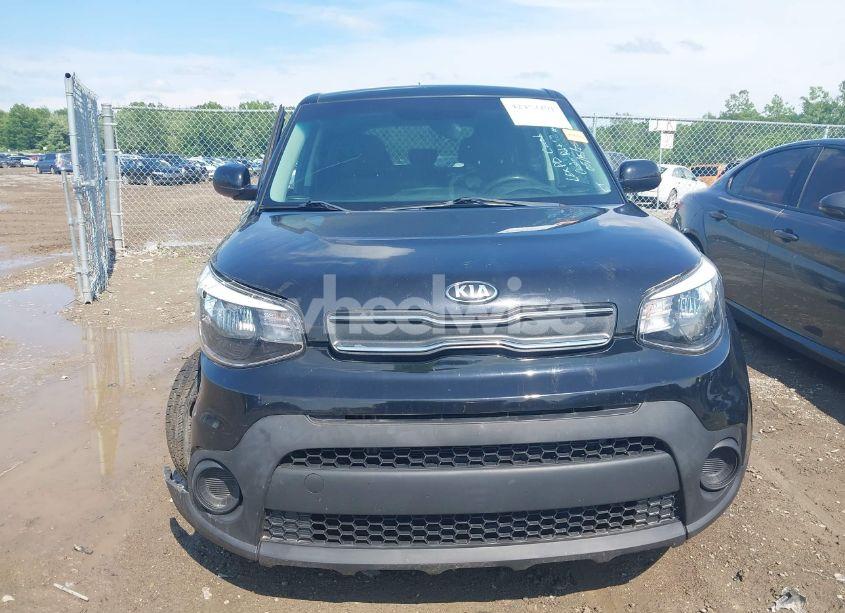 Photo 12 of 2018 Kia Soul (VIN KNDJN2A27J7903871)