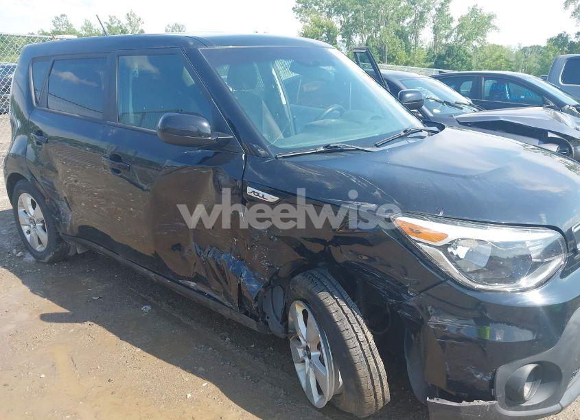 Photo 6 of 2018 Kia Soul (VIN KNDJN2A27J7903871)