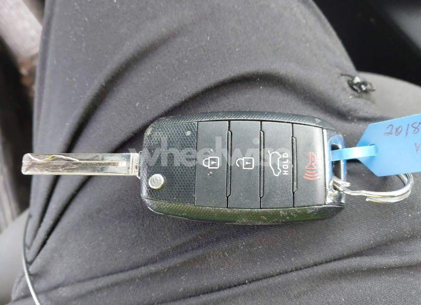 Photo 11 of 2019 Kia Soul (VIN KNDJN2A27K7673962)