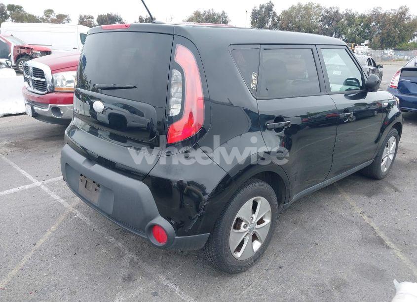 Photo 4 of 2014 Kia Soul (VIN KNDJN2A28E7097612)