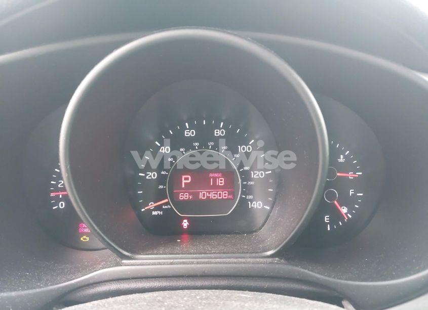 Photo 7 of 2014 Kia Soul (VIN KNDJN2A28E7097612)