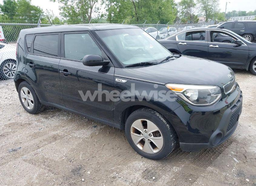 2015 Kia Soul (VIN KNDJN2A28F7121506) main photo