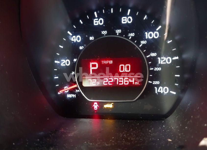 Photo 15 of 2015 Kia Soul (VIN KNDJN2A28F7138516)