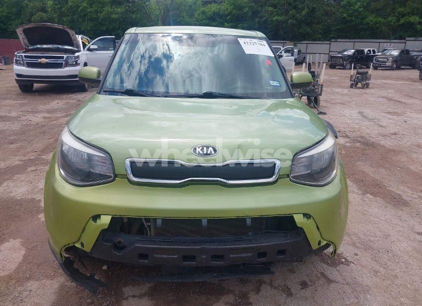 Photo 6 of 2015 Kia Soul (VIN KNDJN2A28F7800126)