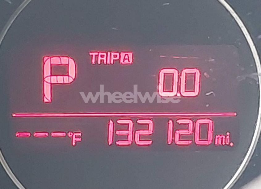 Photo 7 of 2015 Kia Soul (VIN KNDJN2A28F7800126)