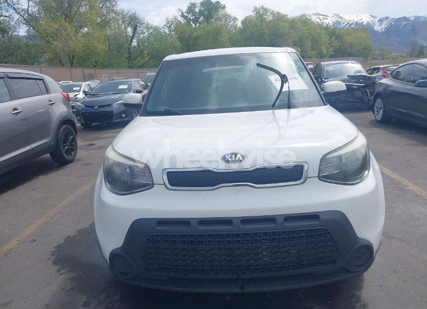 Photo 12 of 2016 Kia Soul (VIN KNDJN2A28G7245941)