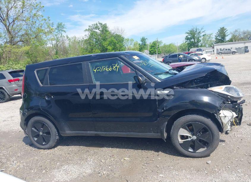 Photo 14 of 2016 Kia Soul (VIN KNDJN2A28G7331430)