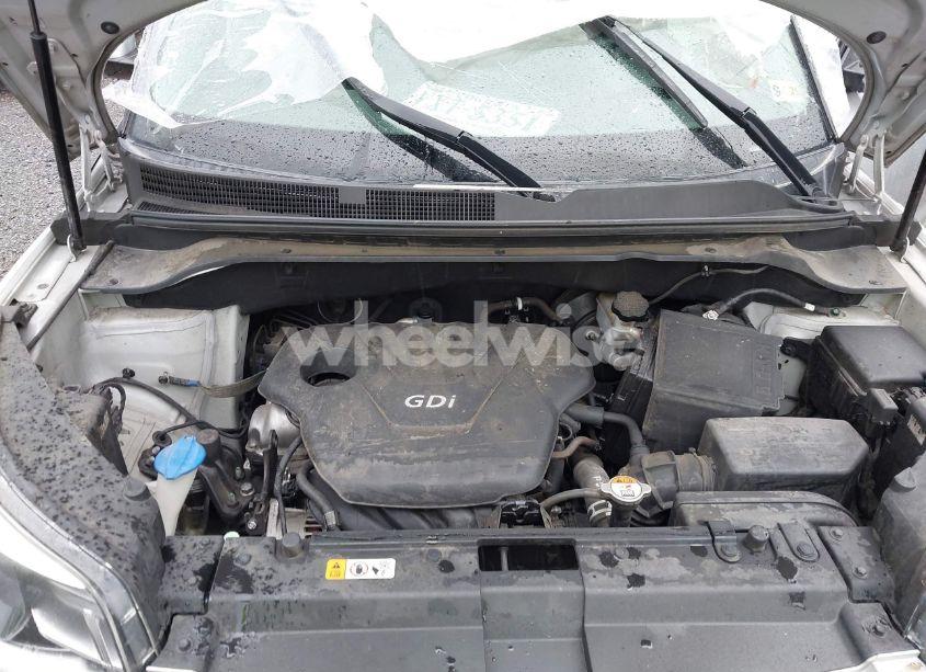 Photo 10 of 2016 Kia Soul (VIN KNDJN2A28G7827232)