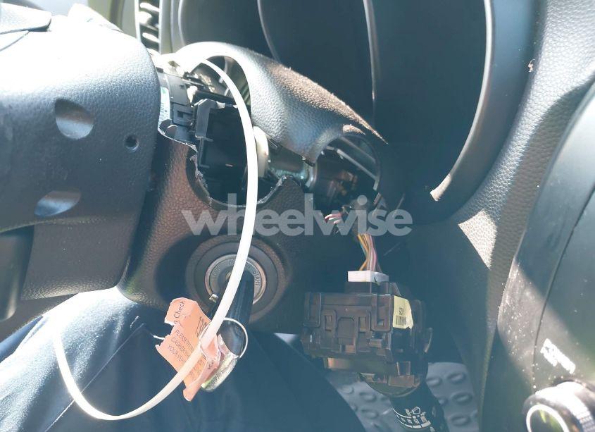 Photo 6 of 2017 Kia Soul (VIN KNDJN2A28H7496119)