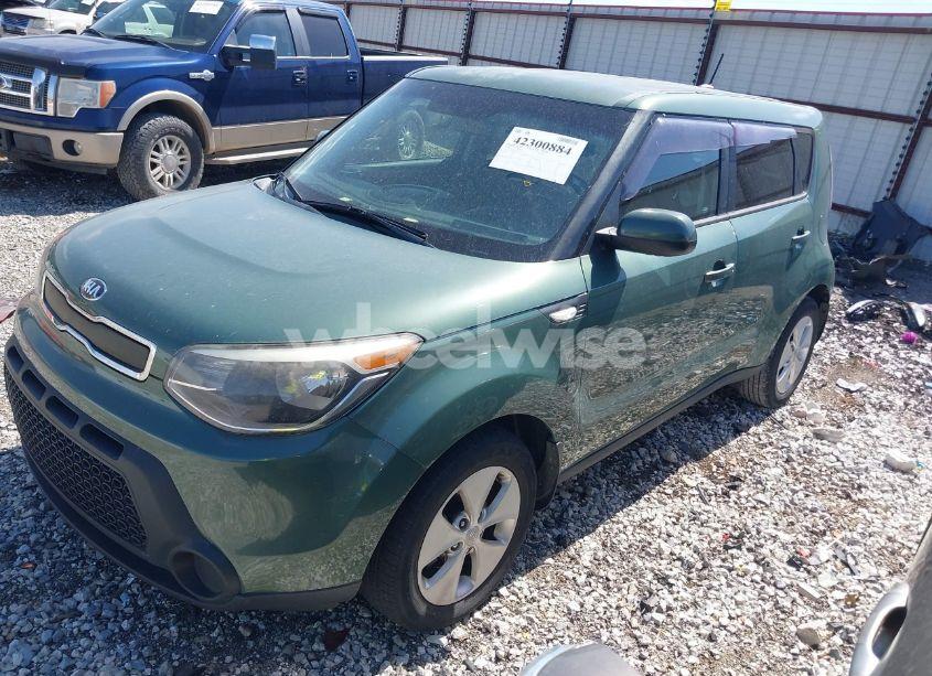 Photo 2 of 2014 Kia Soul (VIN KNDJN2A29E7016214)