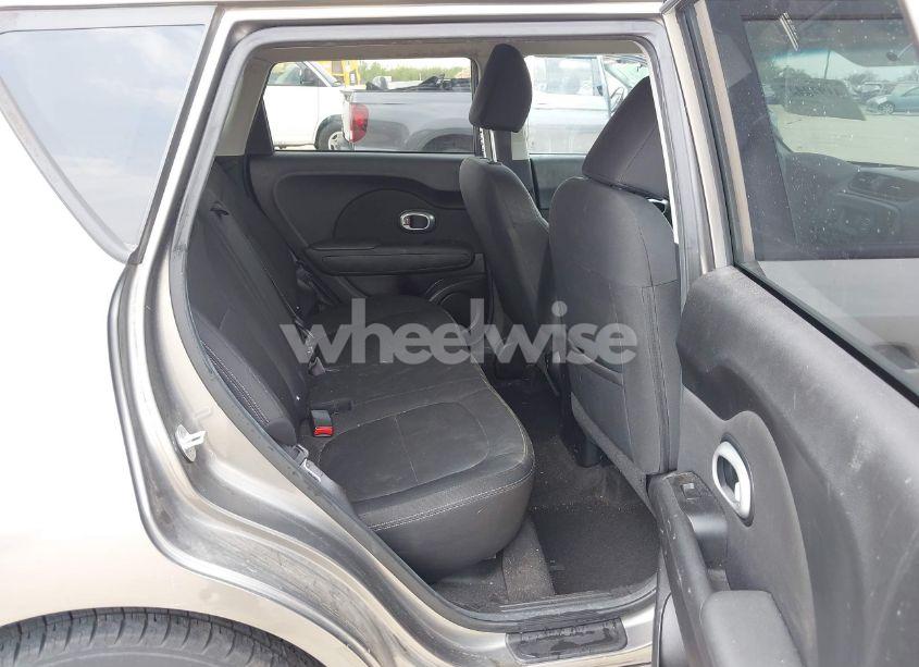 Photo 8 of 2014 Kia Soul N/A (VIN KNDJN2A29E7050475)