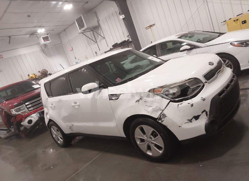 Photo 13 of 2014 Kia Soul N/A (VIN KNDJN2A29E7063467)