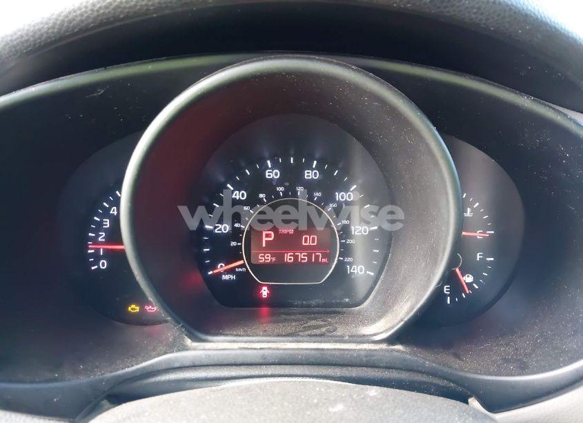 Photo 7 of 2015 Kia Soul (VIN KNDJN2A29F7205589)