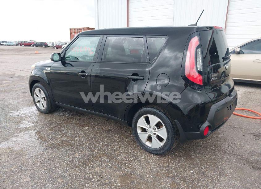 Photo 3 of 2015 Kia Soul (VIN KNDJN2A29F7763328)